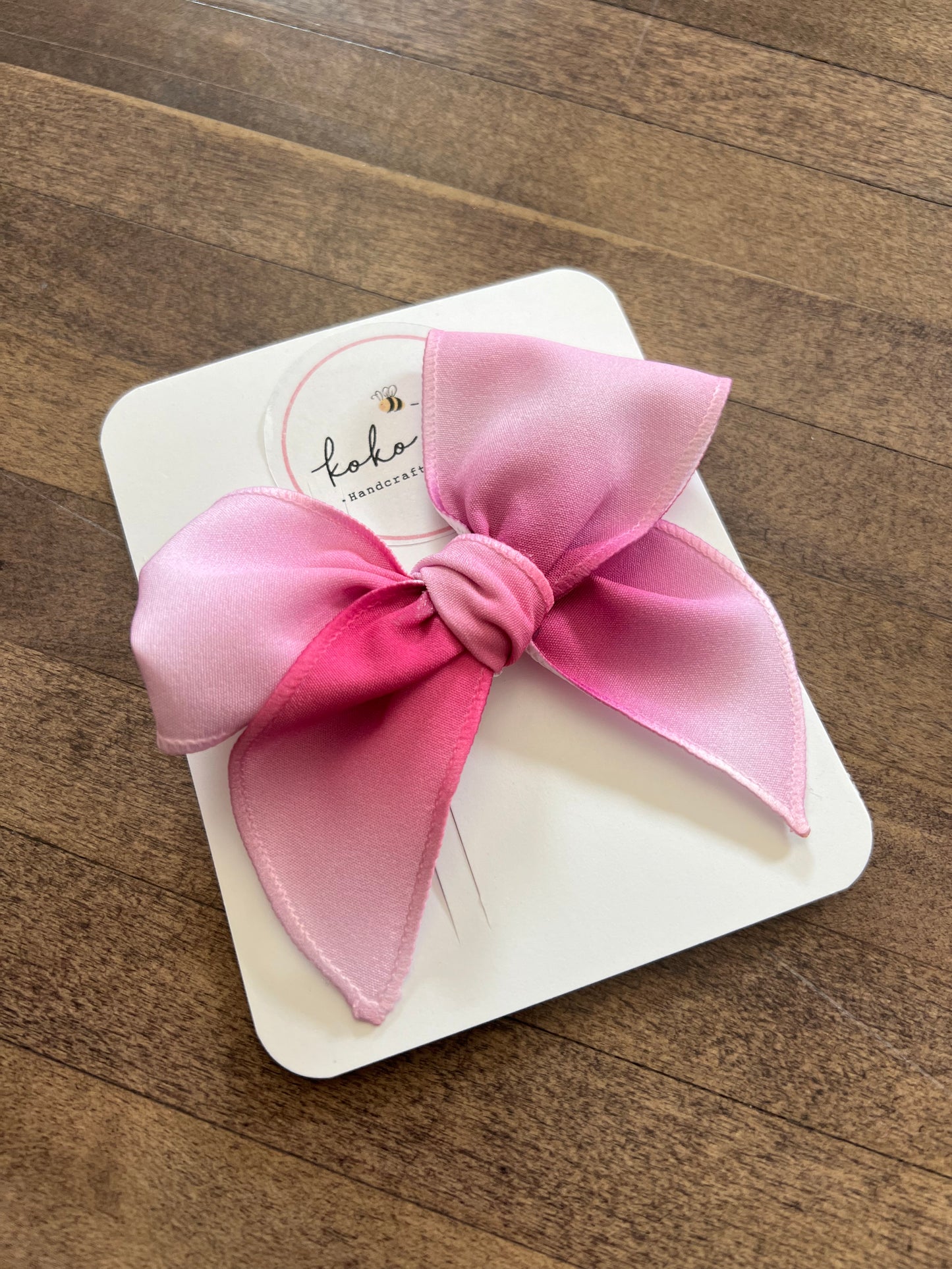 Girl's Pink Ombre Bow